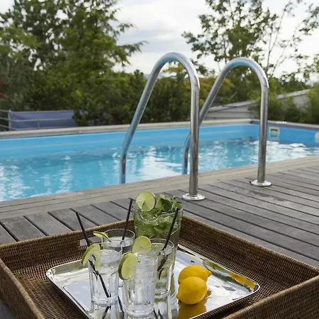 Pavi Apts - Private Rooftop Swimming Pool * Ljubljana