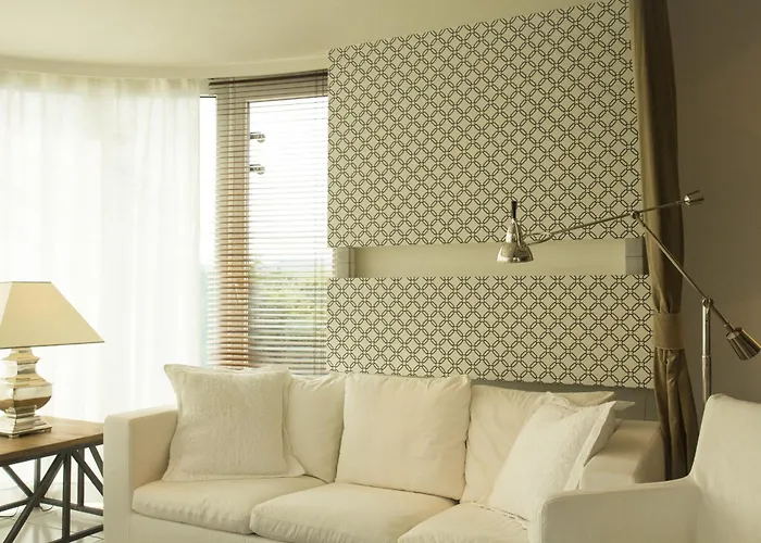 Pavi Apts - Private Rooftop Swimming Pool * Lublaň