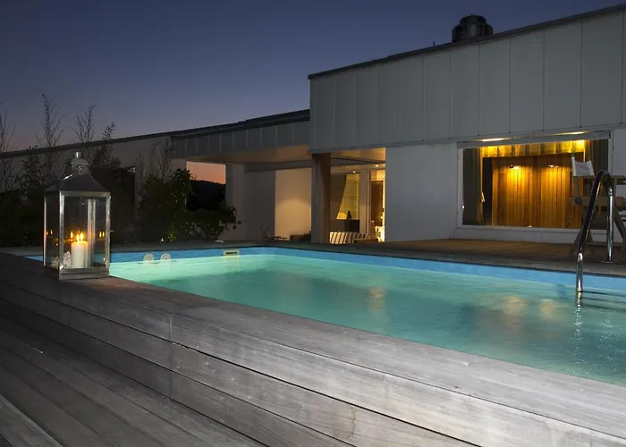 Apartmán Pavi Apts - Private Rooftop Swimming Pool *