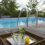 Pavi Apts - Private Rooftop Swimming Pool * リュブリャナ