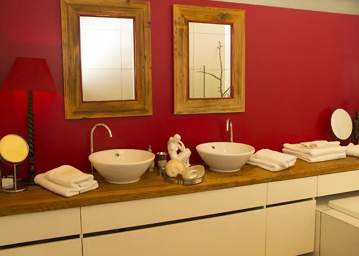 Pavi Apts - Private Rooftop Swimming Pool Апартаменты Любляна